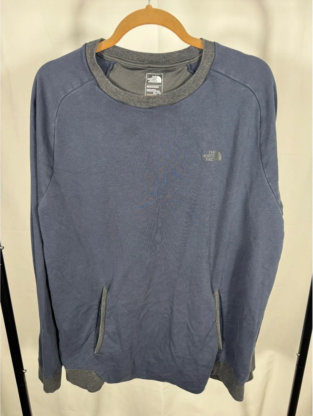 The North Face Men's XL Crewneck Sweatshirt Blue Gray